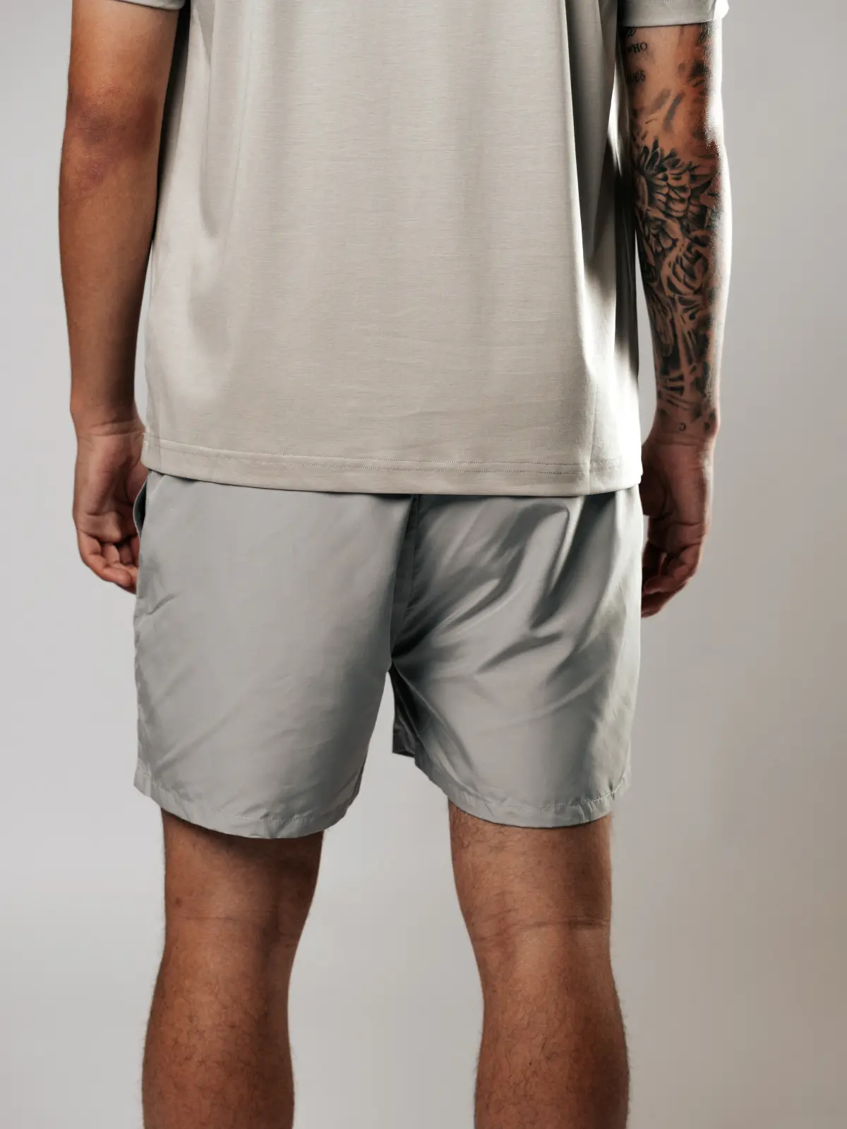 Short pants