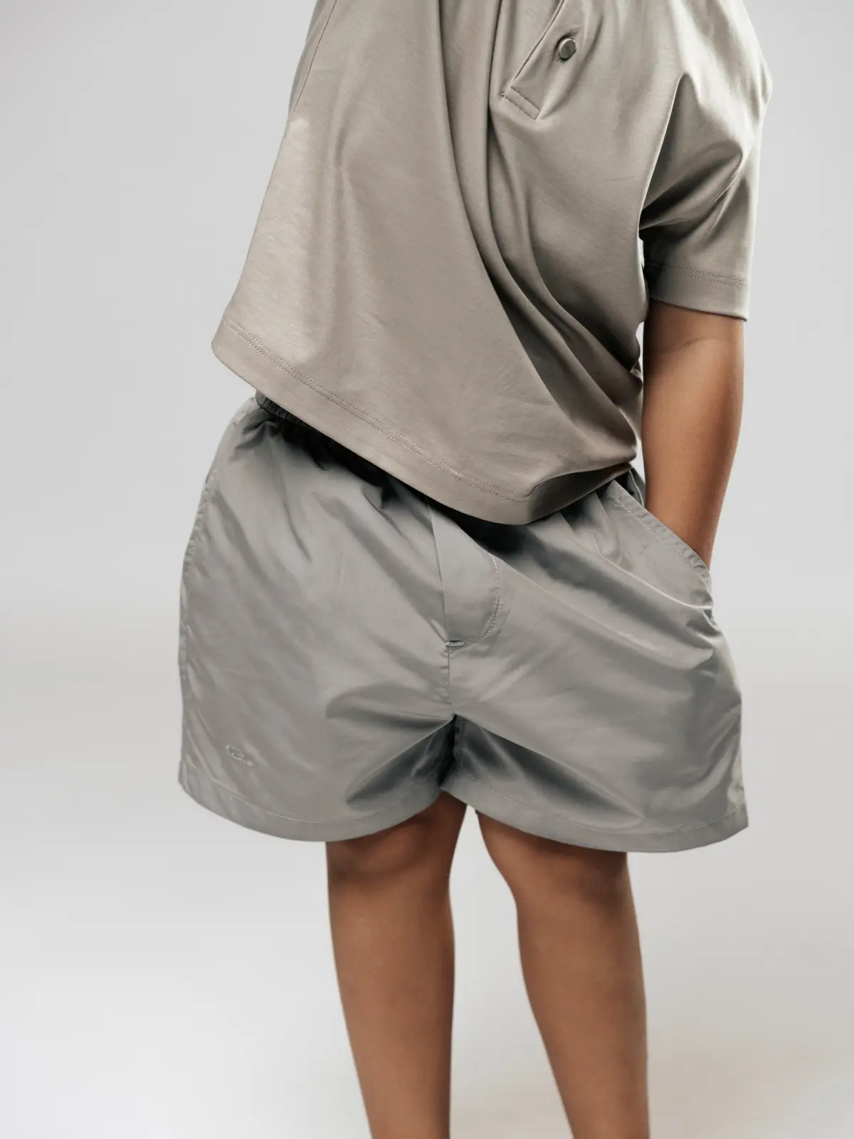 Short pants