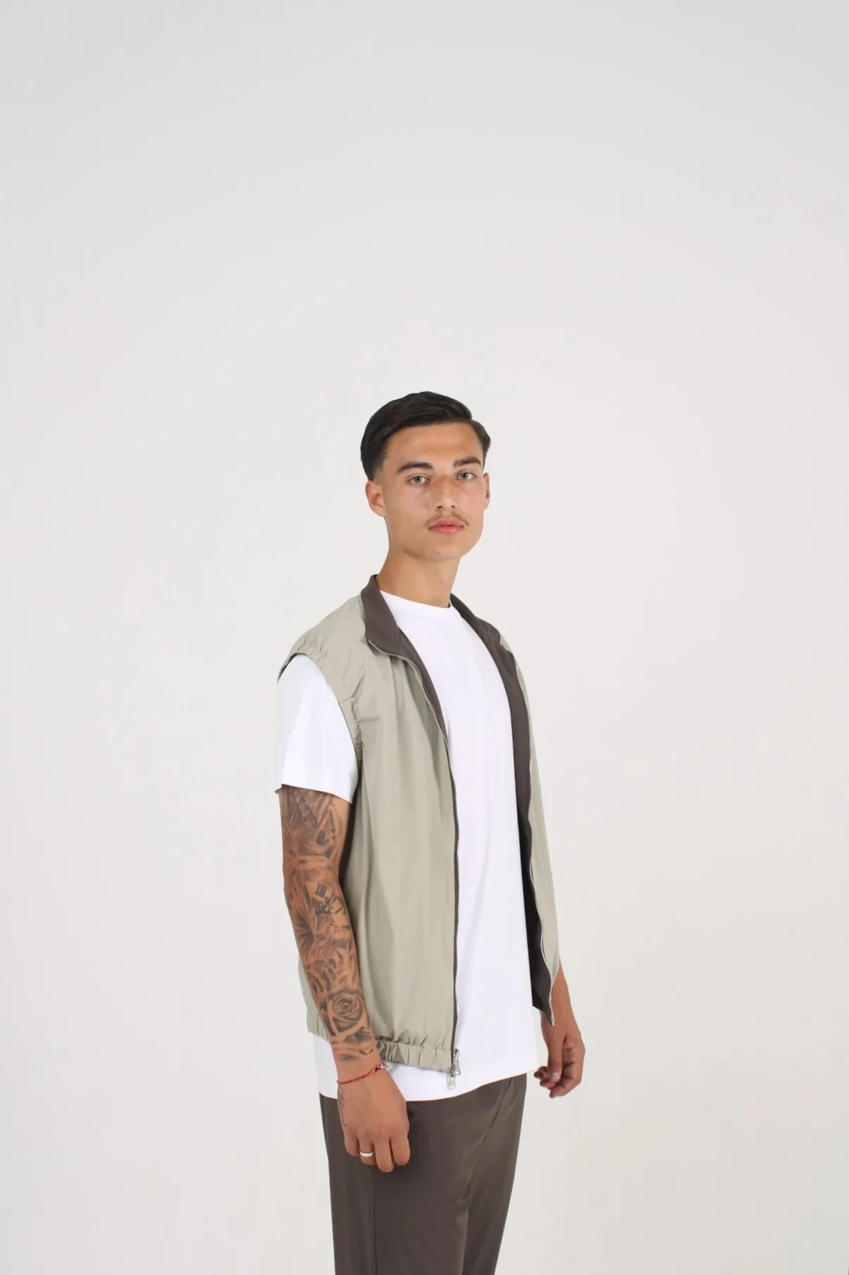 Bois Sombre / Sable Fin Gilet